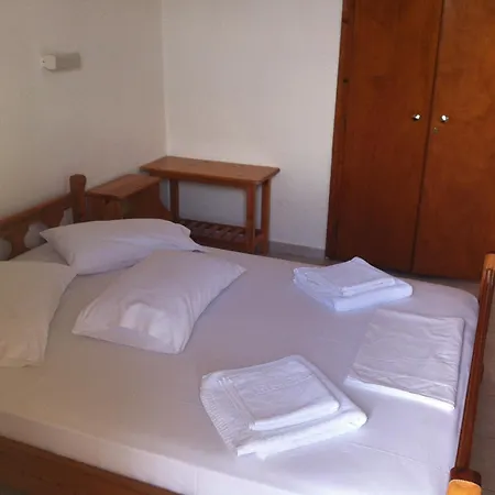 Sevilli 2*